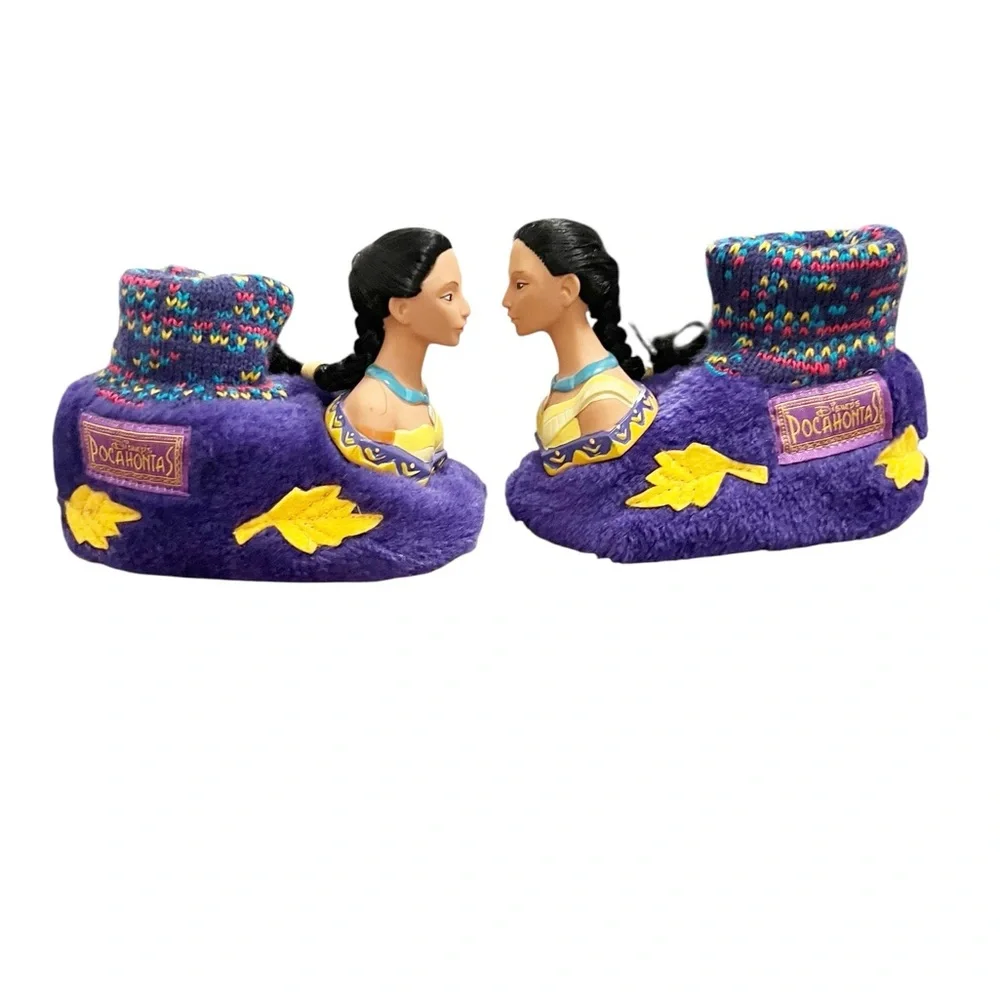 Vintage Disney 90s Pochahontas‎ Purple Fuzzy Slippers Child’s Size 5/6